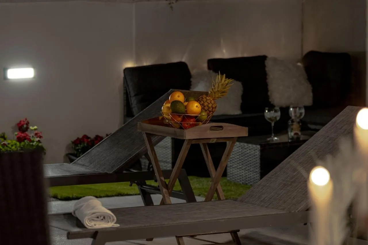 Villa Divinus Drage