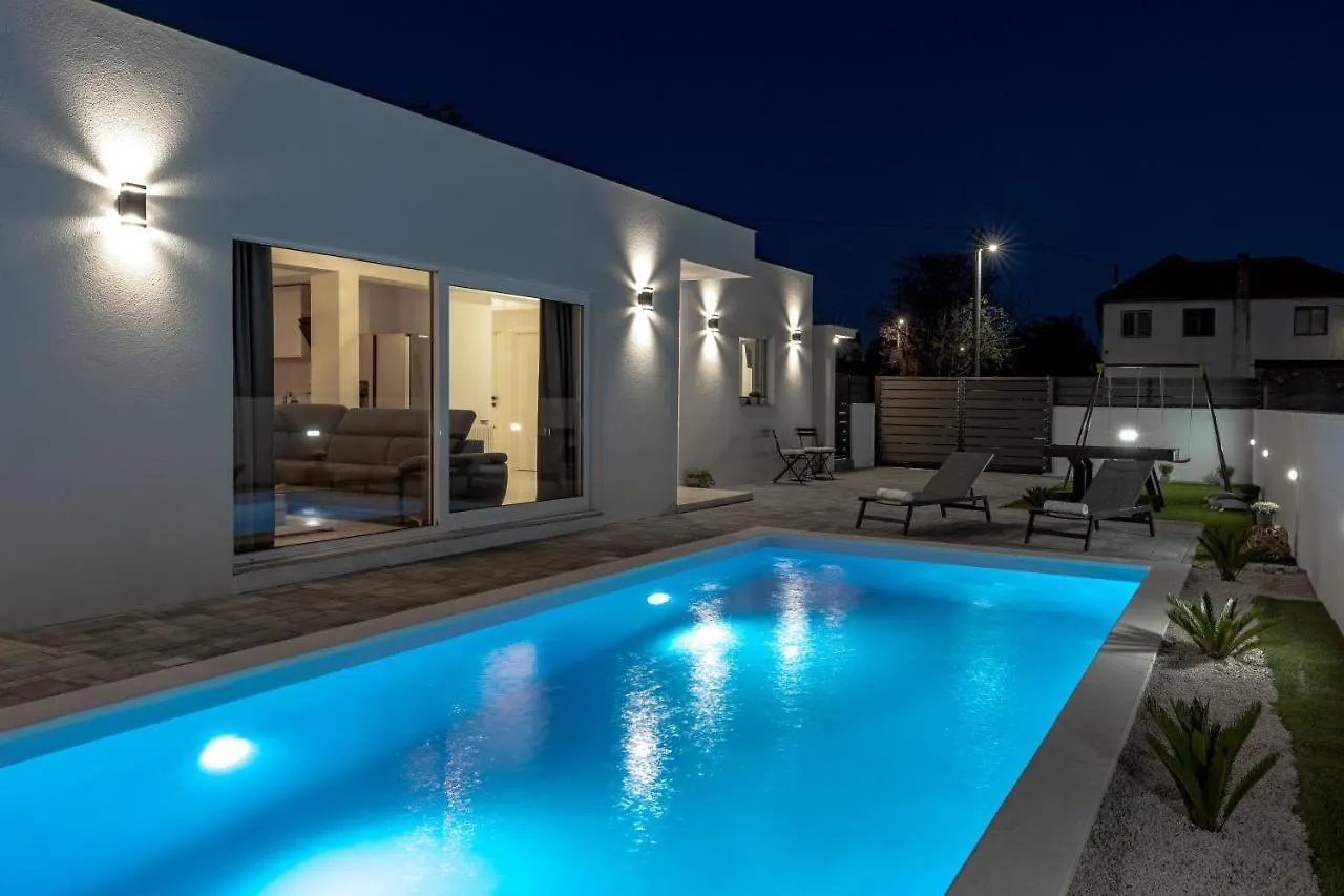Villa Divinus